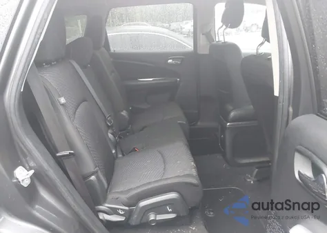 2015 Dodge Journey Sxt z USA, uszkodzony, nr VIN 3C4PDDBG4FT574598